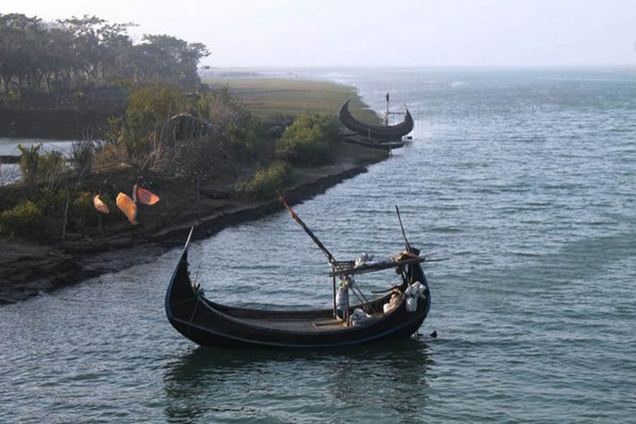 Myanmar returns 17 Bangladeshi fishermen