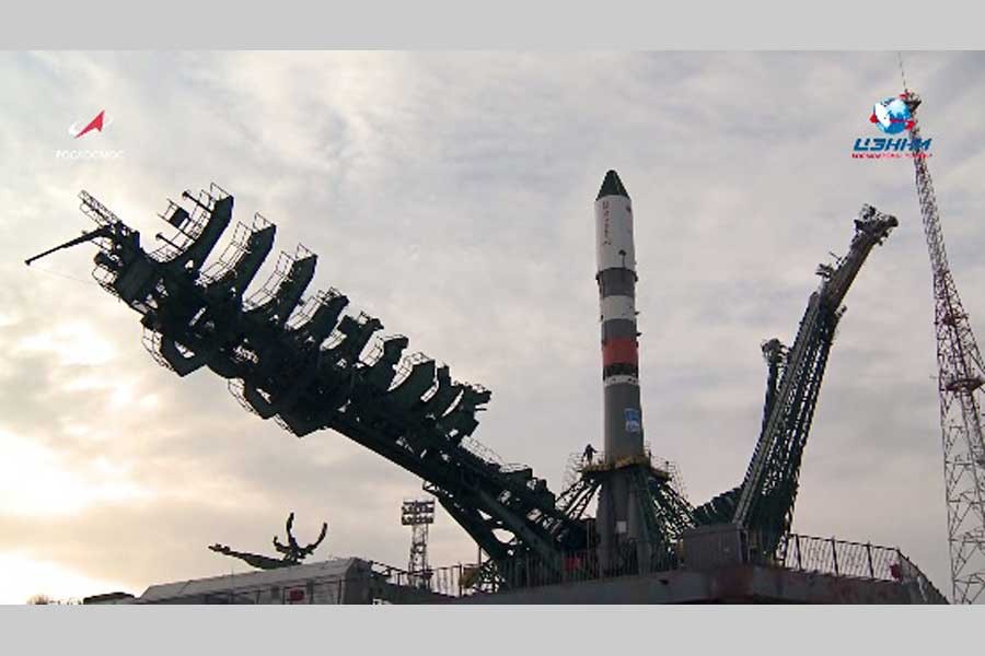 Russia sends cargo ship to International Space Station