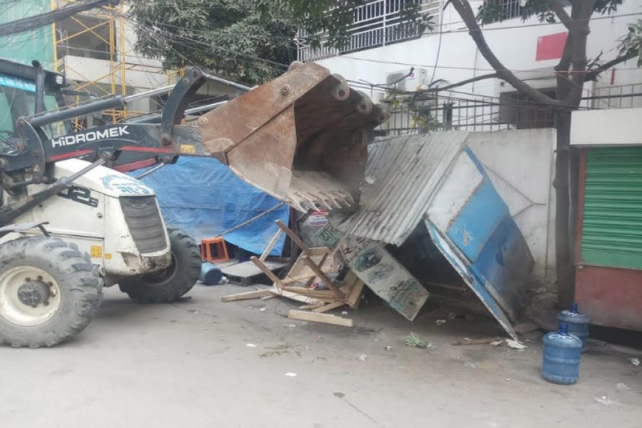 DNCC evicts 200 illegal establishments