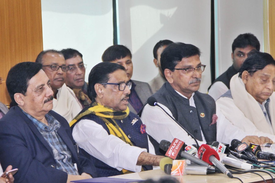 PM instructs ministries to correct list of wartime collaborators