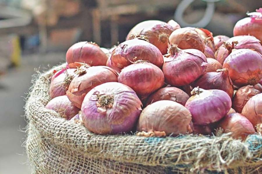 Onion prices spike up due to supply shortage