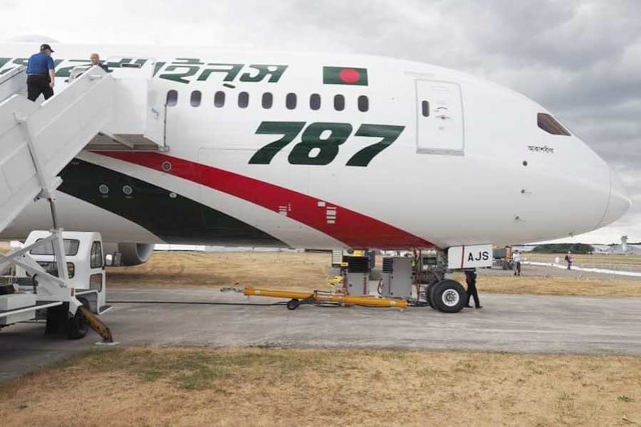 Biman’s Dreamliner ‘Sonar Tori’ starts for Dhaka