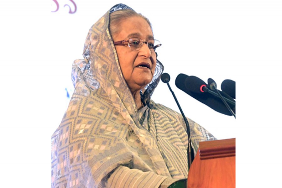 Work to gain people’s confidence: PM to AL councillors