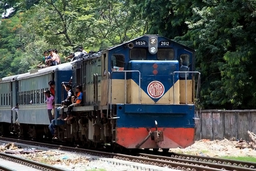 New train to run between Dhaka, Tarakandi