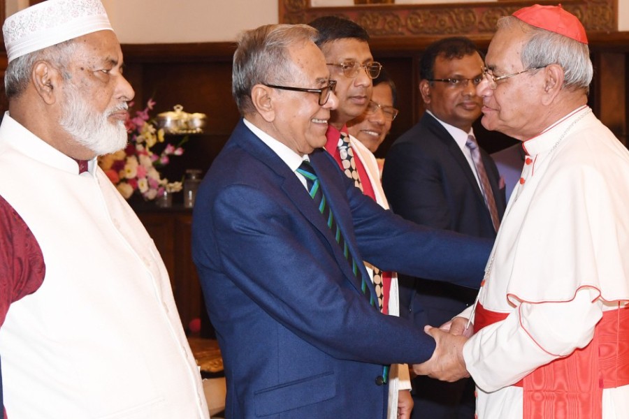 Stay alert against misuse of religion: President
