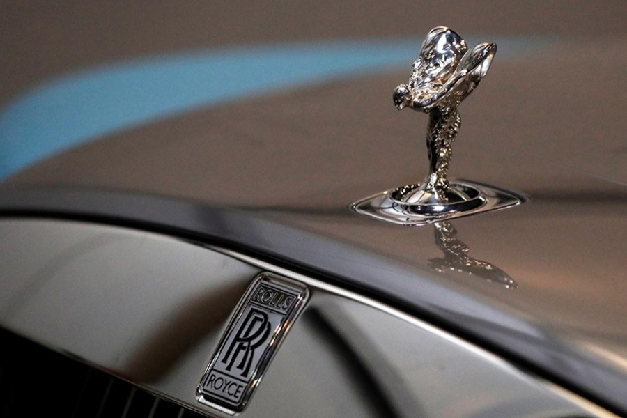 Rolls-Royce annual sales surge 25pc