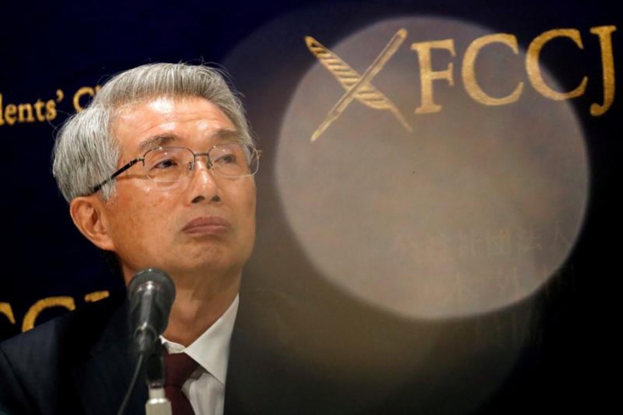 Carlos Ghosn's Japanese lawyers quit