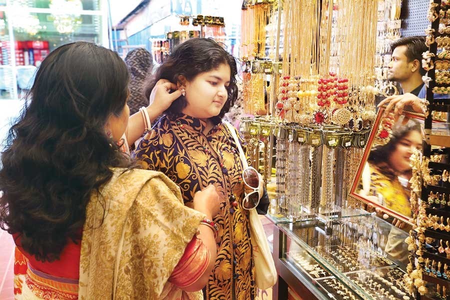 DITF abuzz with weekend visitors