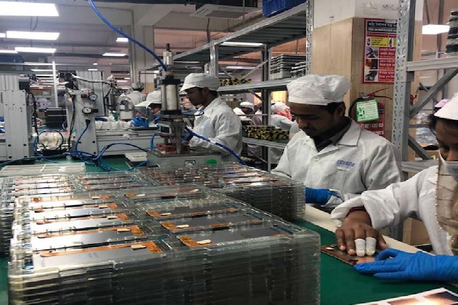 Symphony to export smartphones by 2022