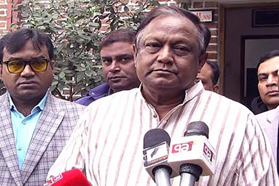 'Country not to face crisis of essential commodities during Ramadan'