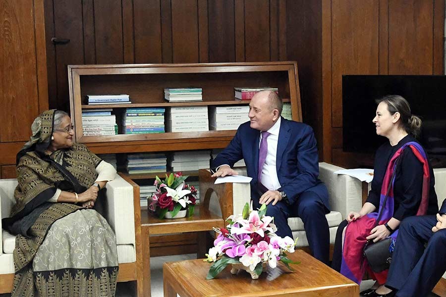 Bangladesh to use its fossil fuel for own development: PM