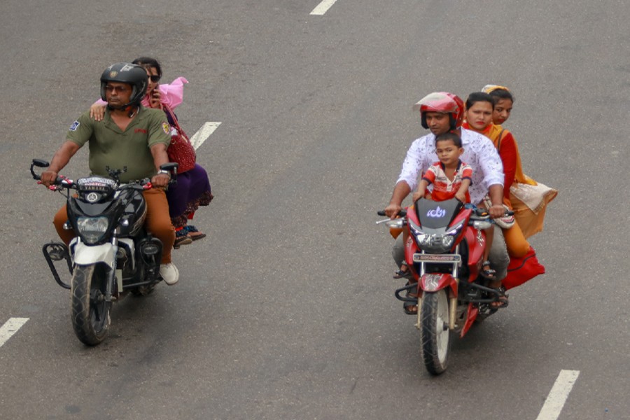 Dhaka city polls: Ban on motorcycles from tonight