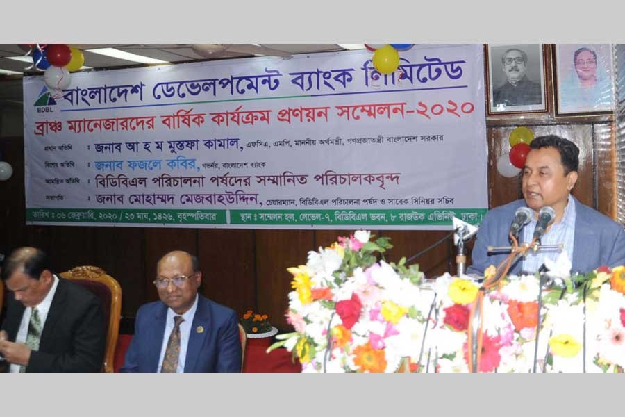 Address own issues before govt takes action: FM to bankers