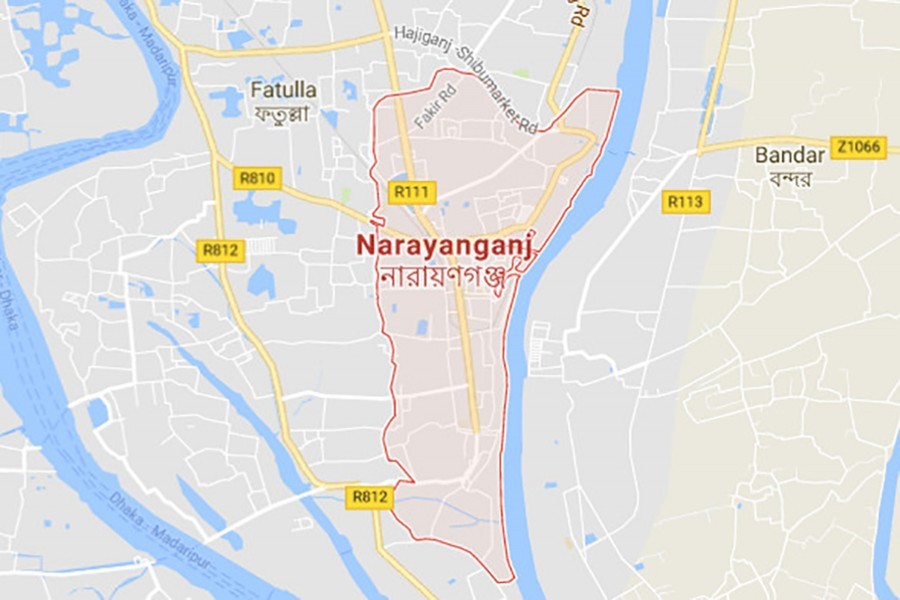 Eight of a family suffer burns in Narayanganj fire