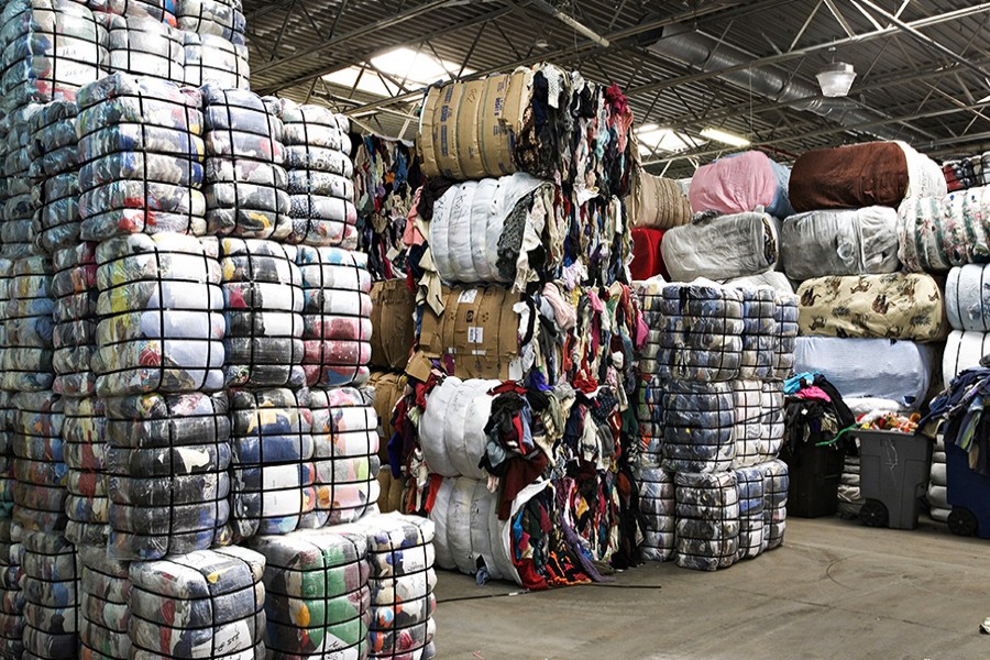 5,000 traders to import used clothes this FY