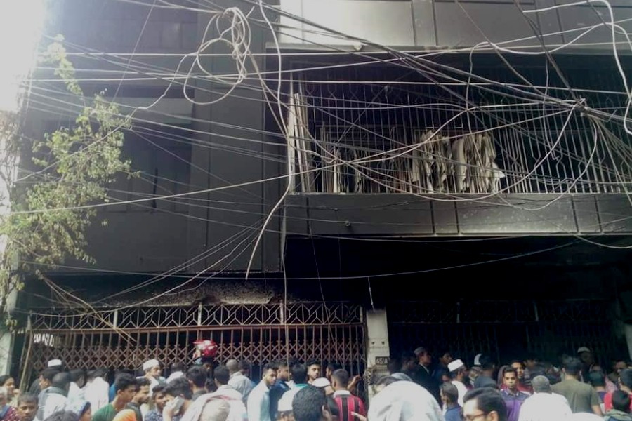 Moghbazar fire: One more dies at hospital