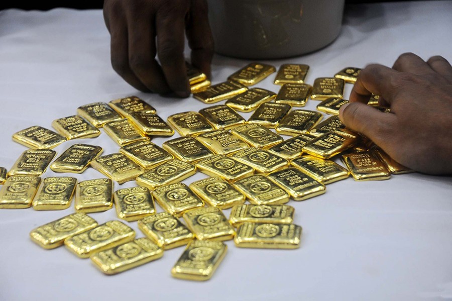 One held with gold worth Tk 15m at Dhaka airport
