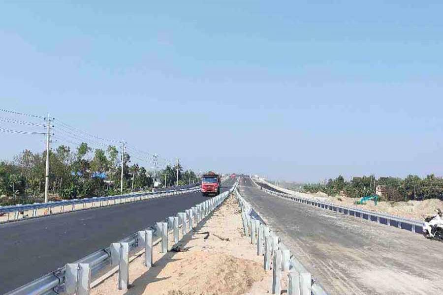 PM opens country’s first-ever expressway
