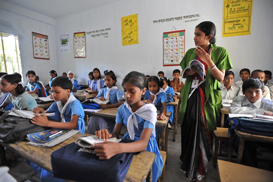 Govt shuts down all educational institutions amid virus fears