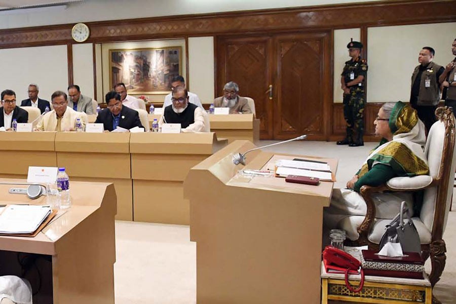 14-day quarantine mandatory for returnees from abroad
