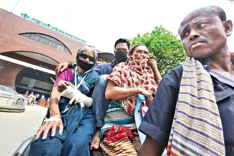 Virus scares patients away from city hospitals