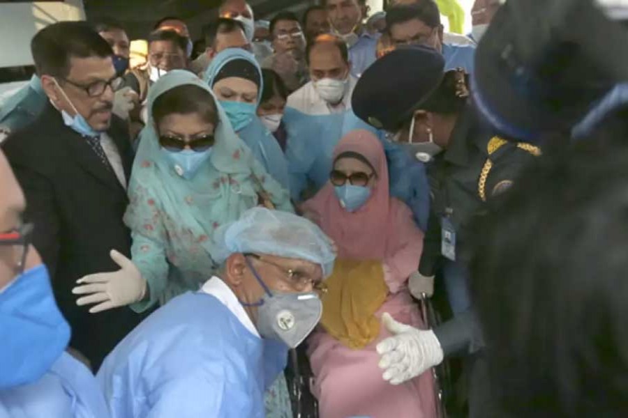 Khaleda freed from prison