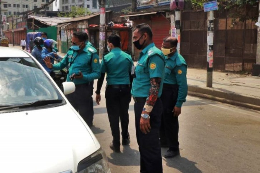 DMP files over 3,000 cases for not abiding lockdown