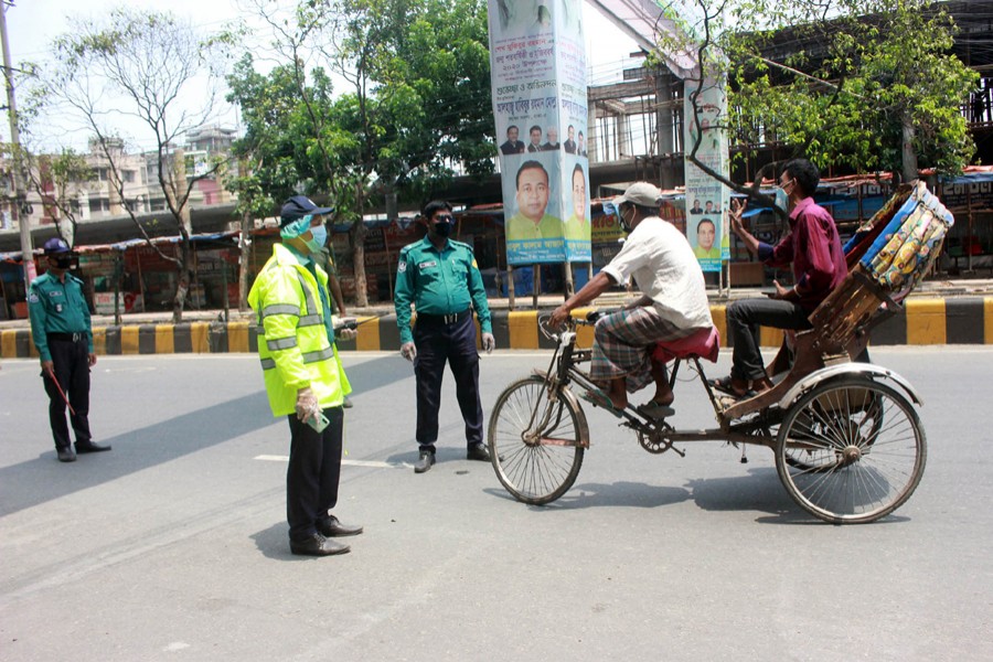 DMP fines people for breaching social distancing rules