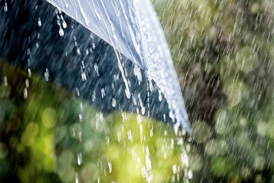 Heavy afternoon shower sweeps city