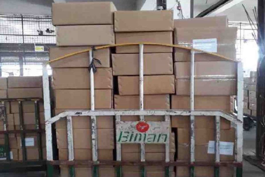BD sends fine rice, fruits and vegetables to UAE as gifts