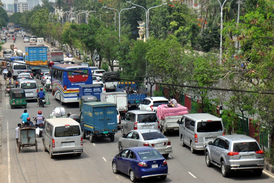 Lax lockdown in Dhaka heightens corona risk