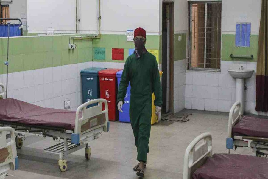 Two health workers among nine infected with COVID-19 in Chapainawabganj