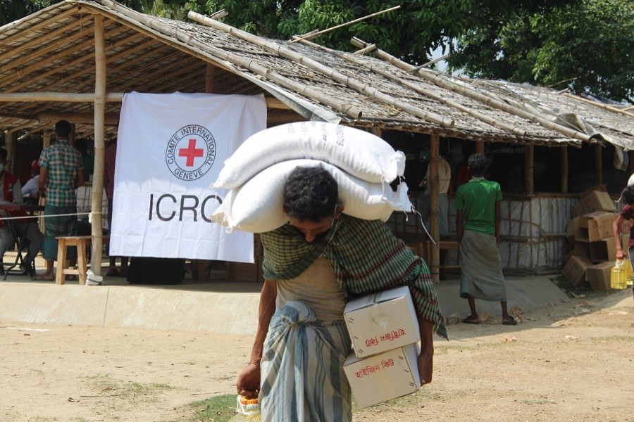 ICRC steps up support beyond Rohingya camps to help BD fight coronavirus