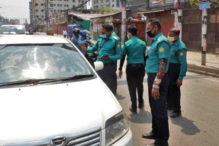 1,926 police members infected with coronavirus