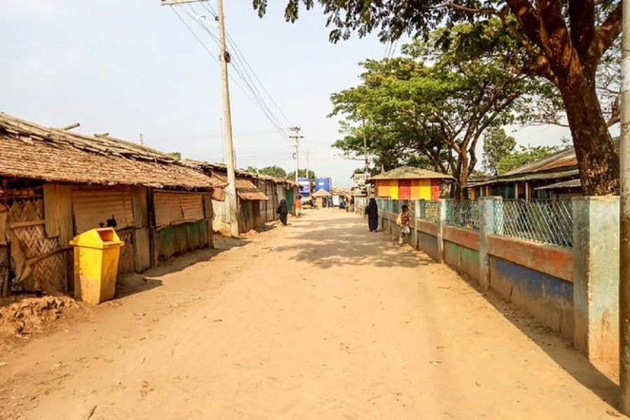 5,000 Rohingyas under lockdown after two more test positive for COVID-19