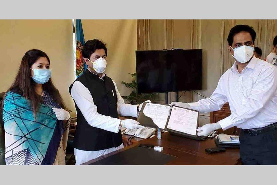 Taposh takes over as new DSCC Mayor