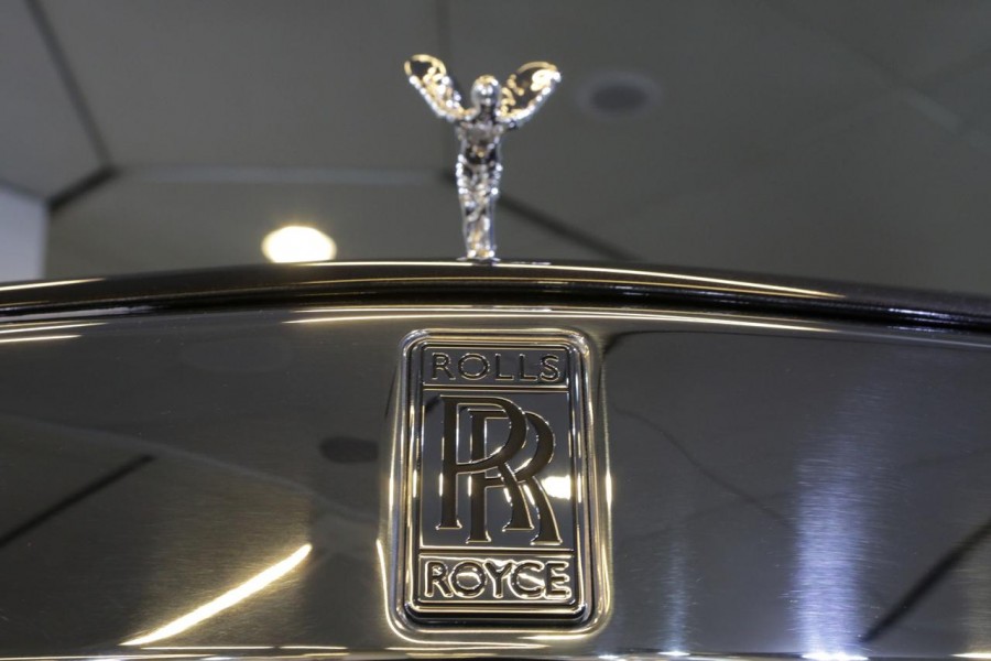 Rolls-Royce to cut 9,000 jobs amid coronavirus crisis
