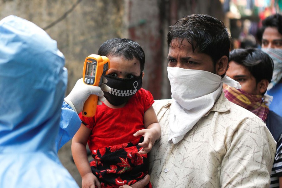 India reports biggest 24-hour rise in virus cases