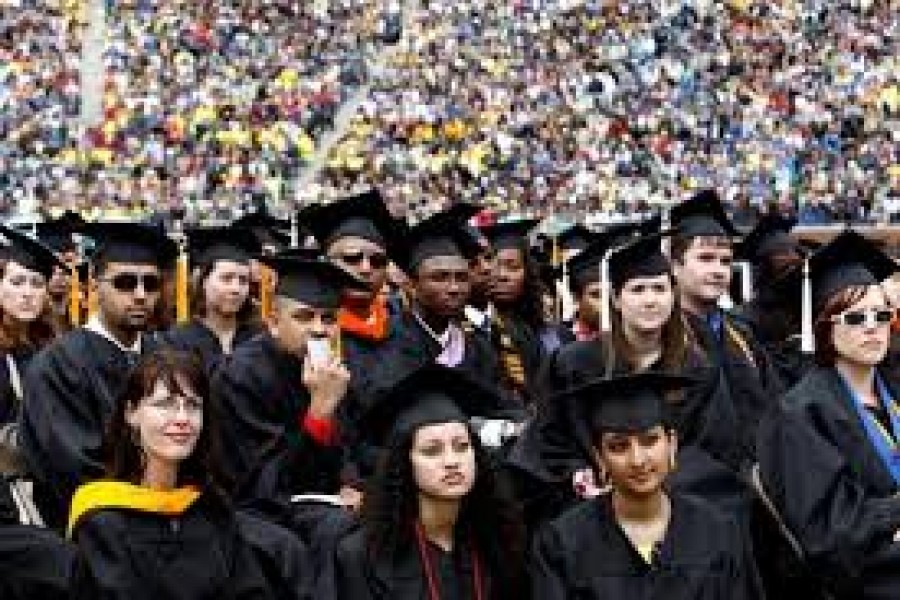 ‘US deliberately delays health packages for Chinese students overseas’