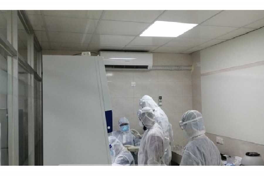 Volunteers help expand COVID-19 testing across Bangladesh