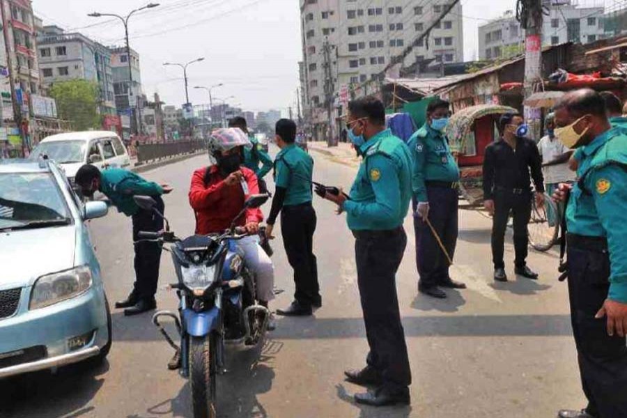 COVID-19: Over 4000 cops test positive