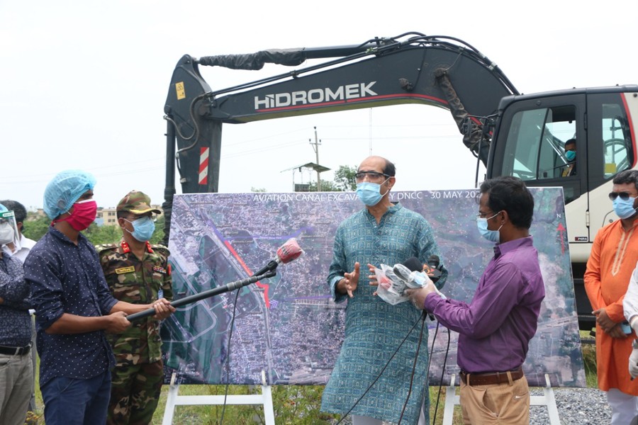 Ashkona of waterlogging: DNCC starts canal excavation