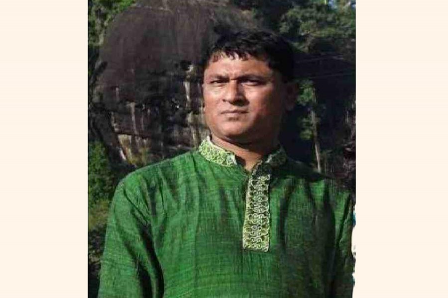 Jugantor journalist receives burn injury in city fire