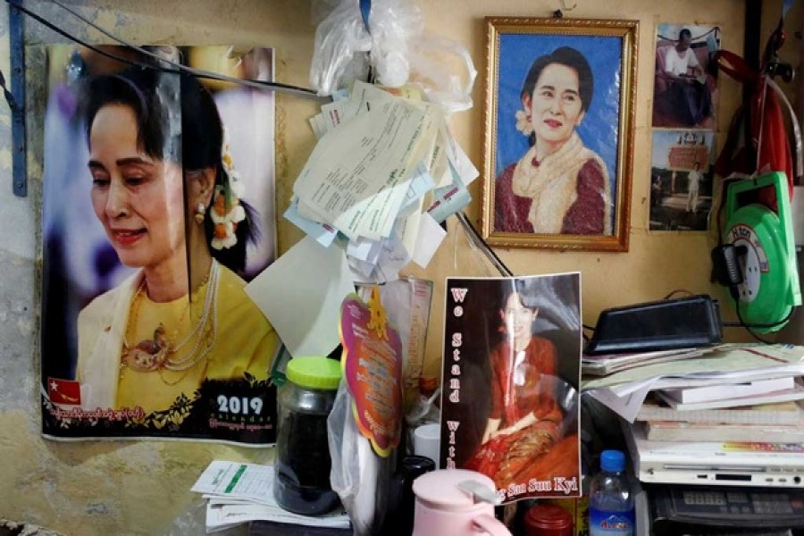 Myanmar journalists work from shadows