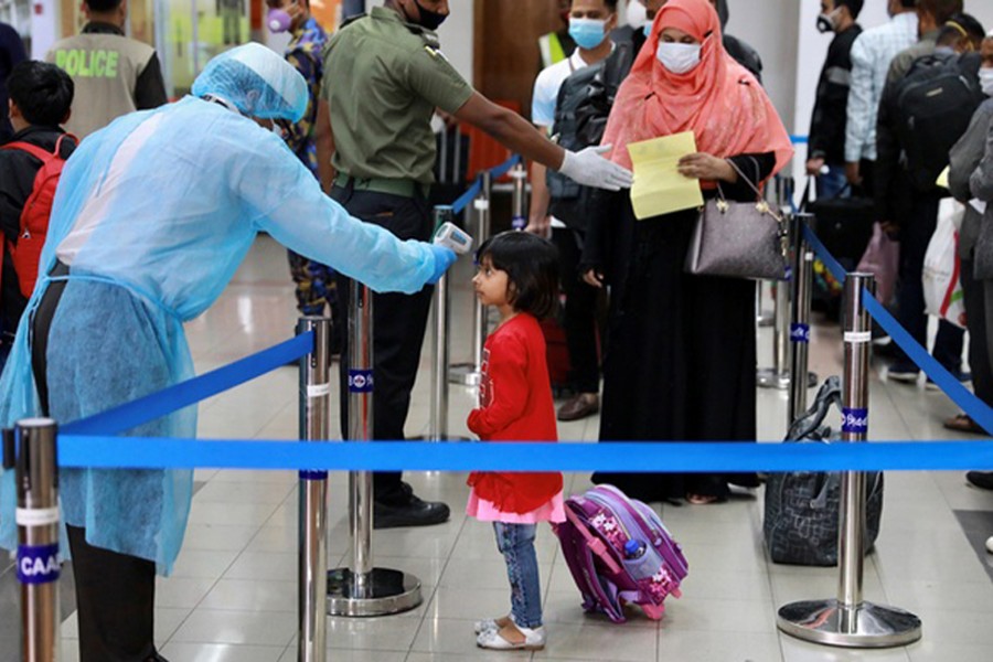 BD halts on-arrival visas for all countries