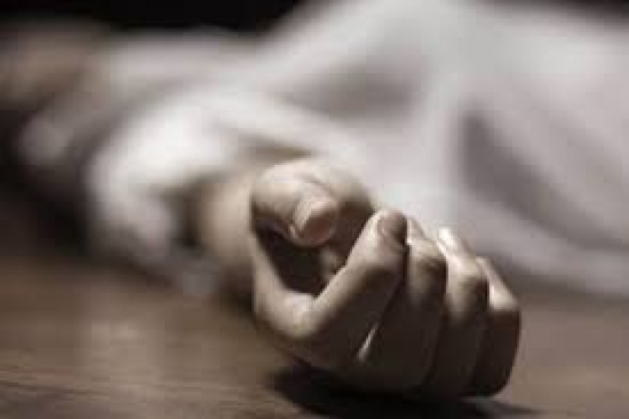 Youth found dead on Arambagh Club roof