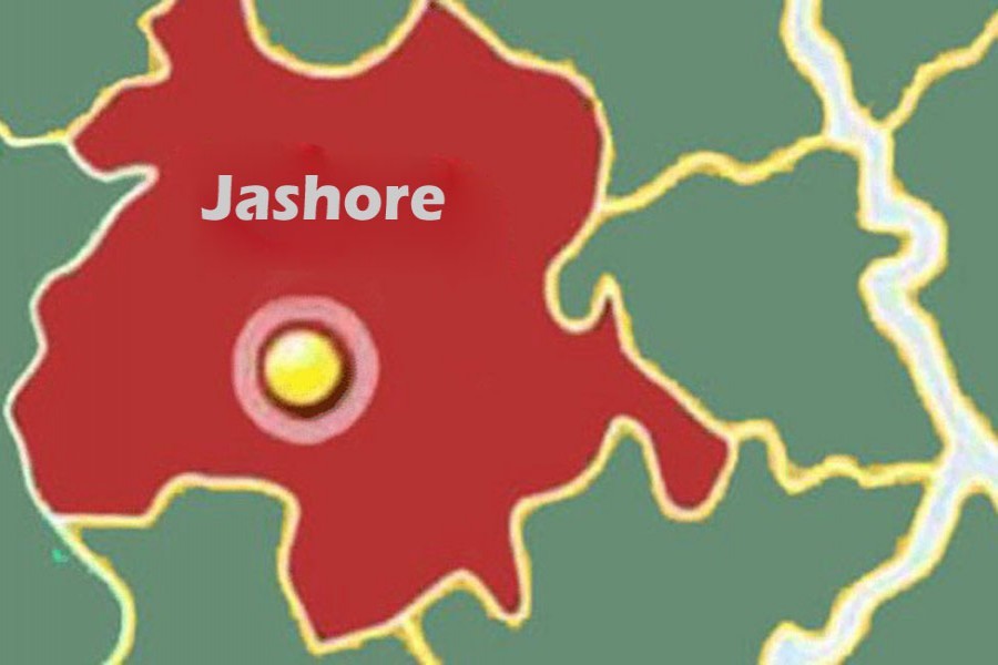 Train, truck collision suspends movement on Jashore-Benapole route