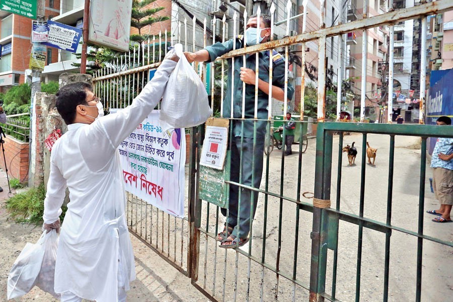 Govt flags 27 more areas in 10 districts as red zones