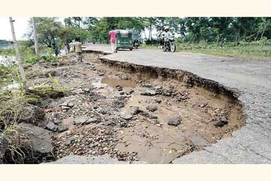 Flood causes over Tk 800m damage to Sunamganj roads