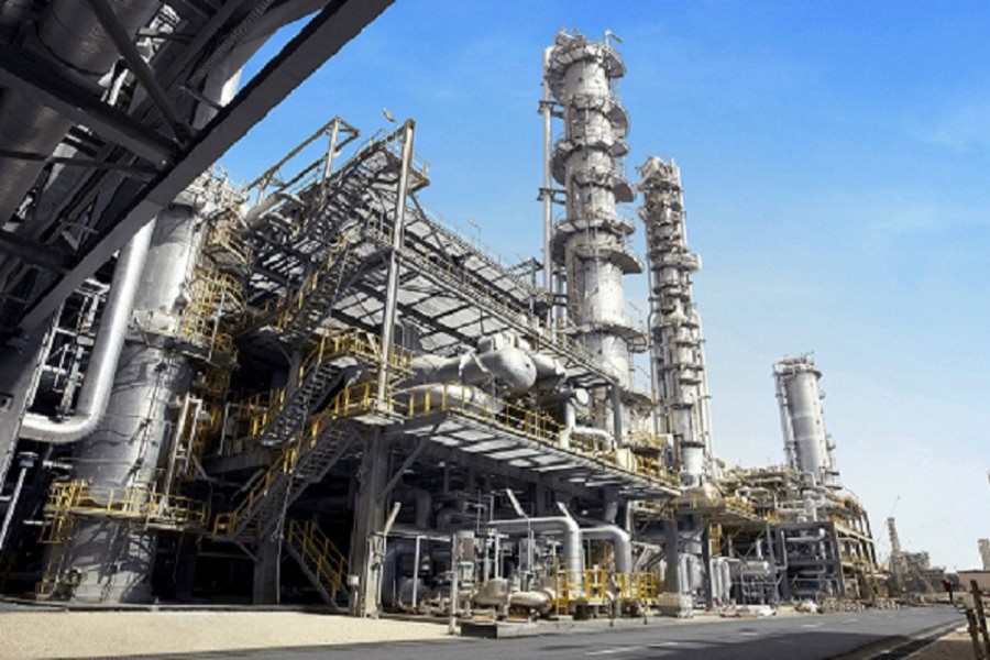 12 pvt refiners shut for lack of raw material